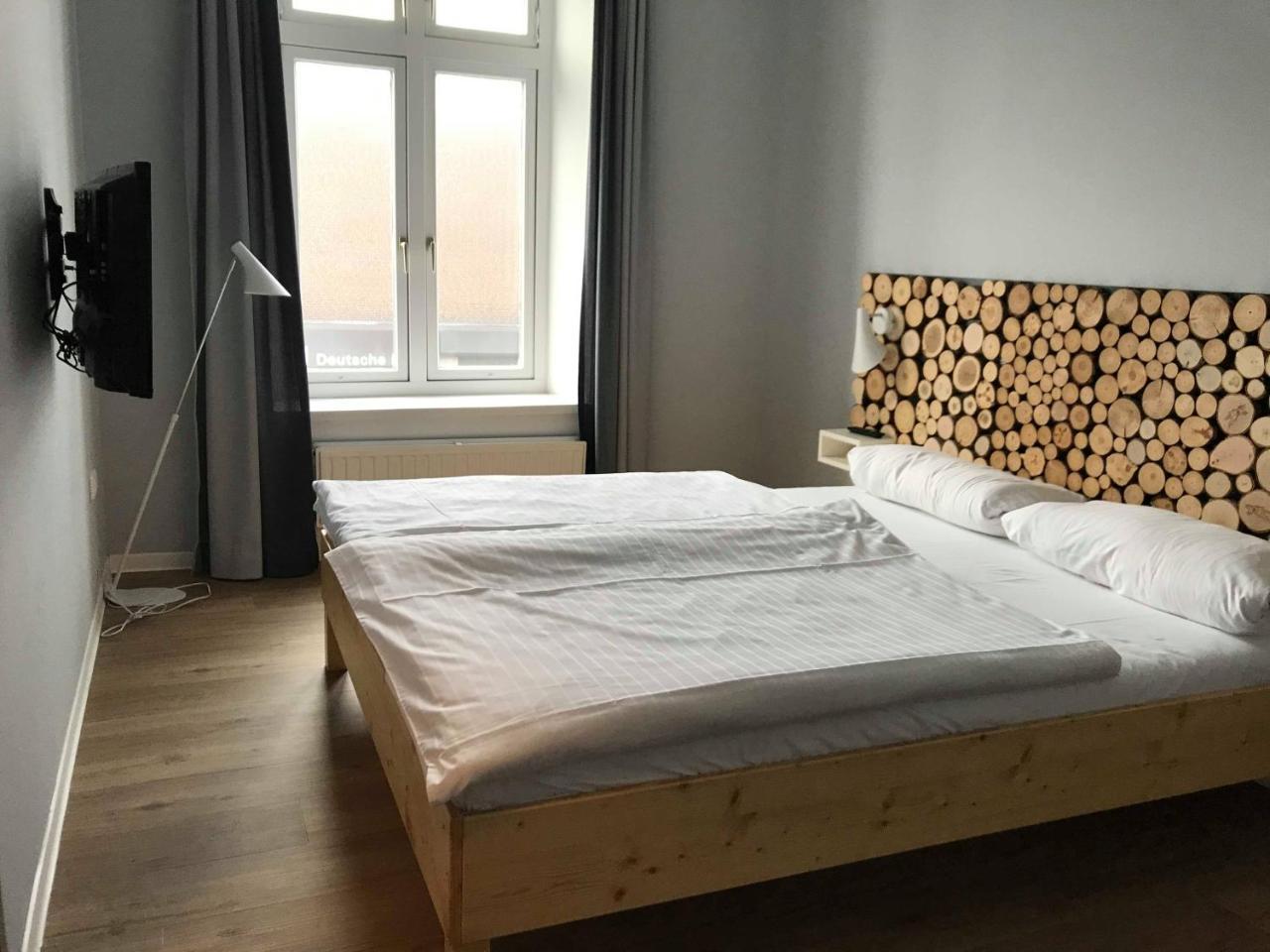 Zimmervermietung Ahrensboker Hof Ngoại thất bức ảnh